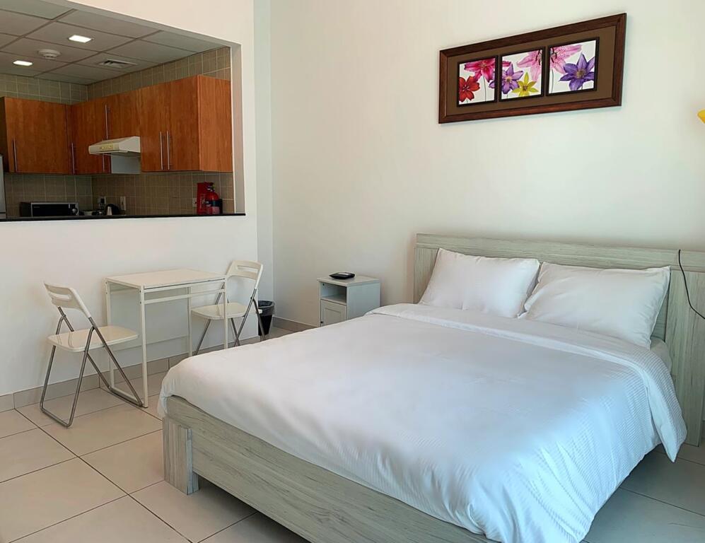 Bespoke Residences - Studio Apartment With Marina View - Accommodation Abudhabi