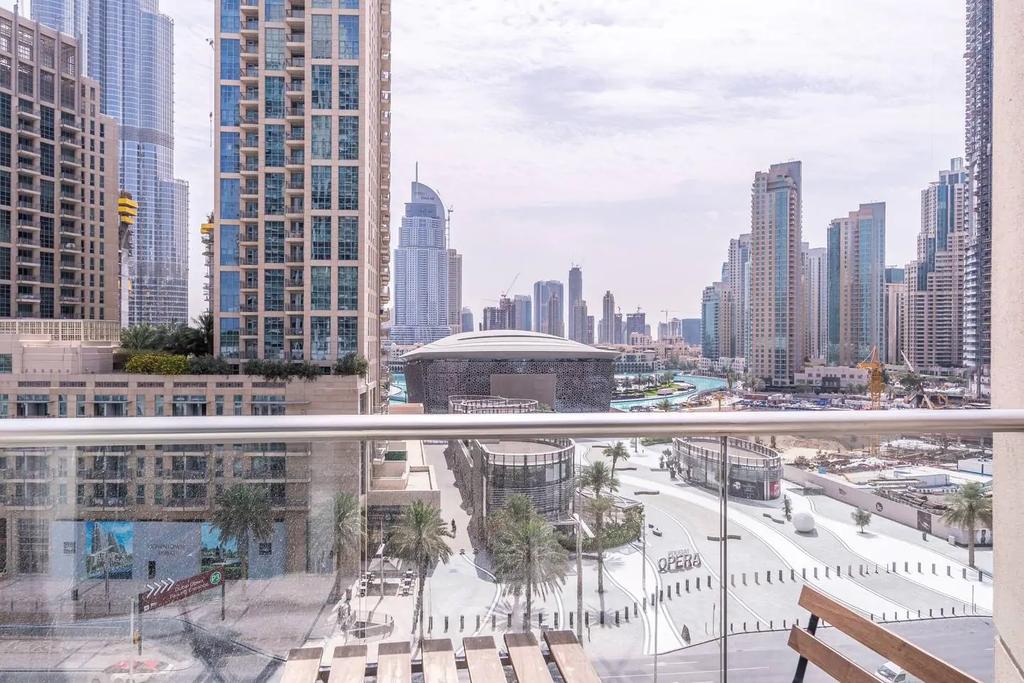 Divine Burj & Opera Views - 2BDR - DOWNTOWN DUBAI - Accommodation Abudhabi